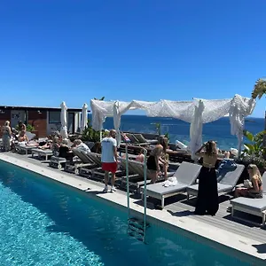 Ξενοδοχείο με διαμερίσματα Cenit & Apts Sol Y Viento